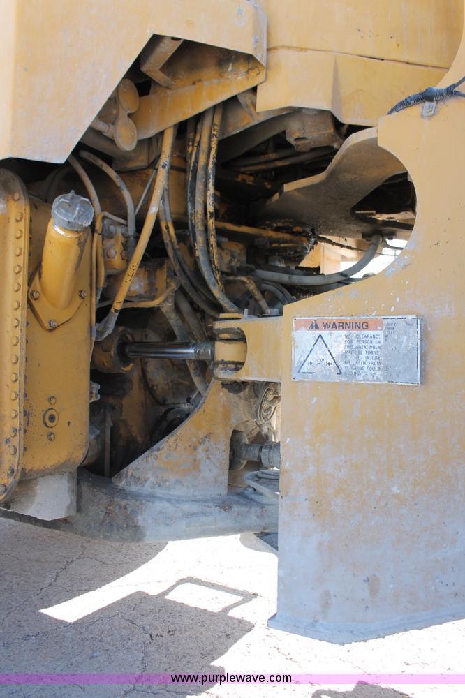 image for item K8813 1989 Caterpillar 950E wheel loader