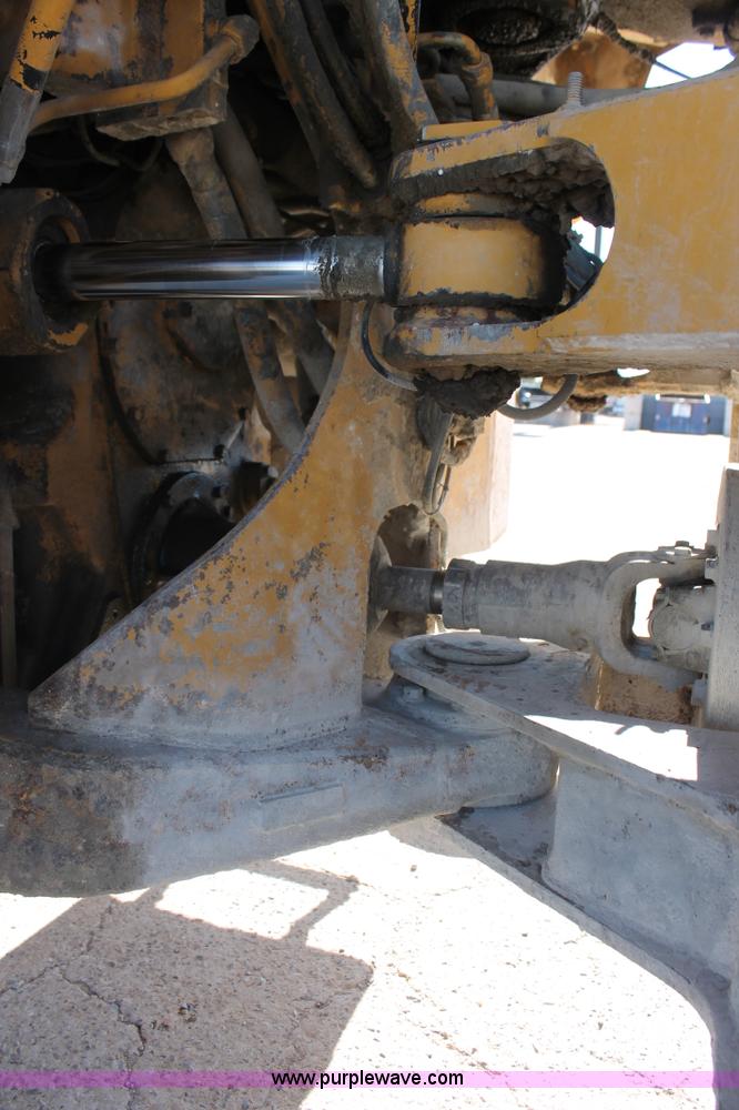 image for item K8813 1989 Caterpillar 950E wheel loader