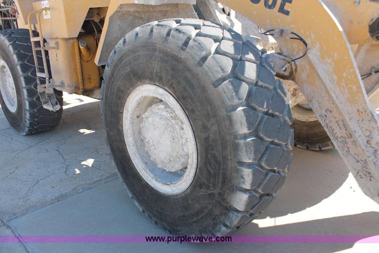 image for item K8813 1989 Caterpillar 950E wheel loader