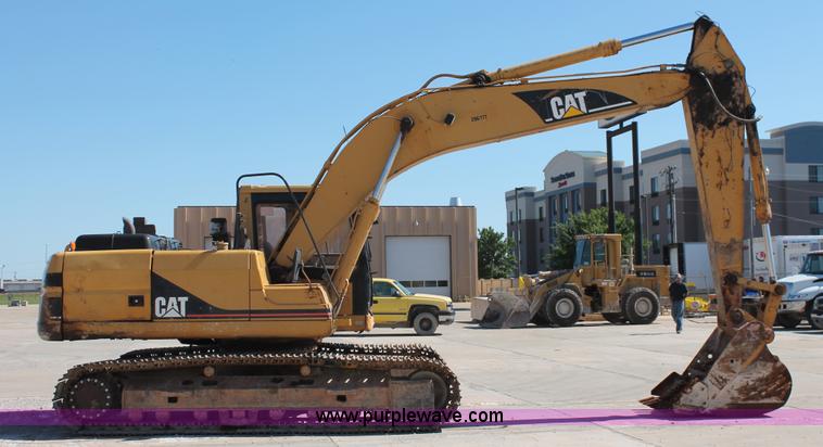 image for item K8814 1997 Caterpillar 320B L excavator