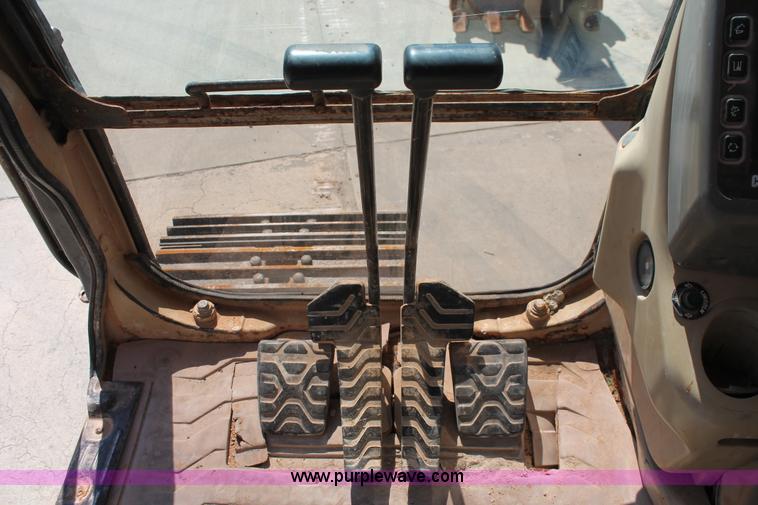 image for item K8814 1997 Caterpillar 320B L excavator