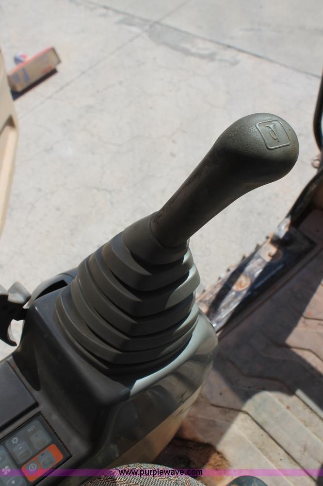 image for item K8814 1997 Caterpillar 320B L excavator