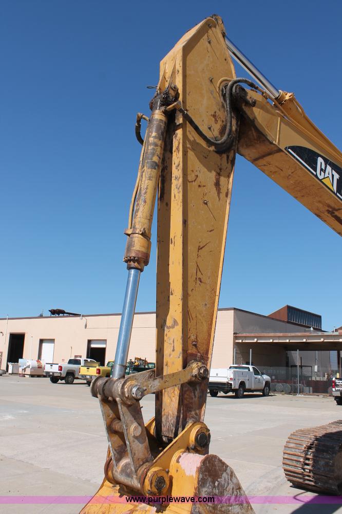 image for item K8814 1997 Caterpillar 320B L excavator