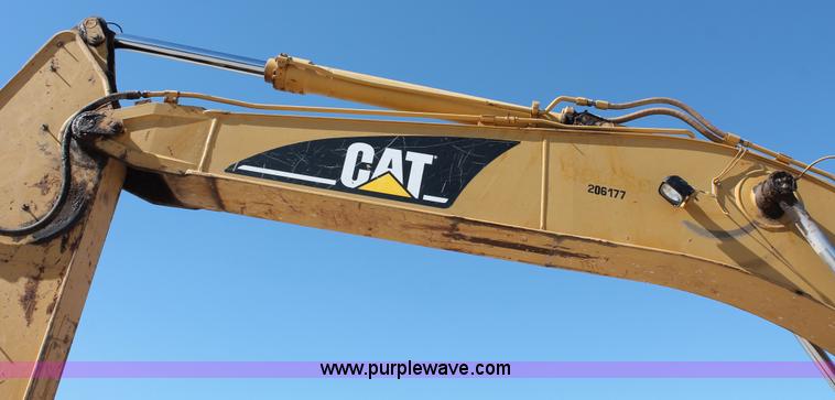 image for item K8814 1997 Caterpillar 320B L excavator