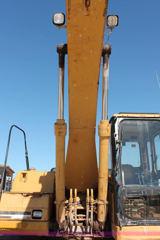 image for item K8814 1997 Caterpillar 320B L excavator