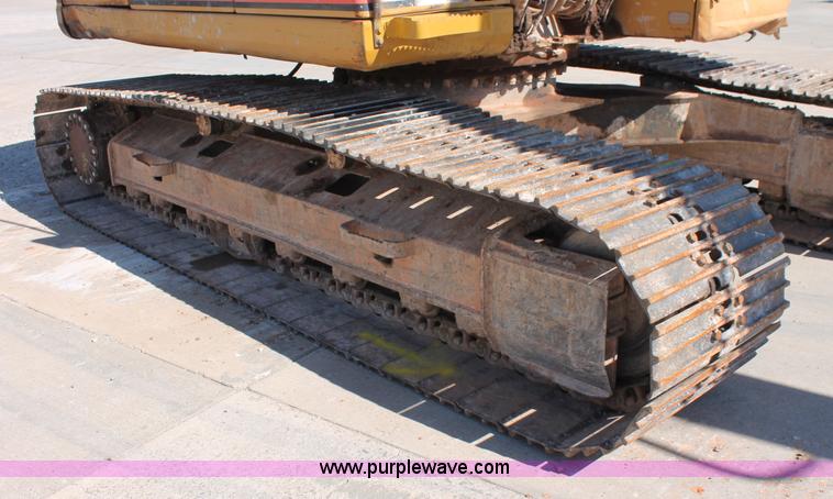 image for item K8814 1997 Caterpillar 320B L excavator