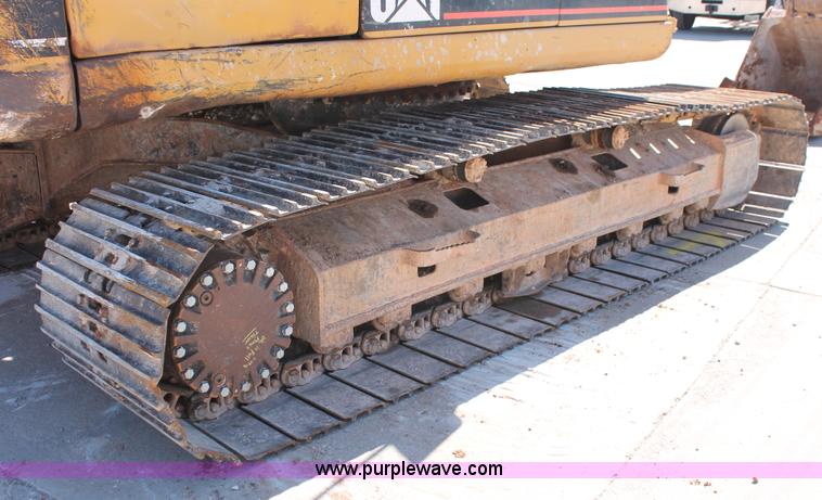 image for item K8814 1997 Caterpillar 320B L excavator