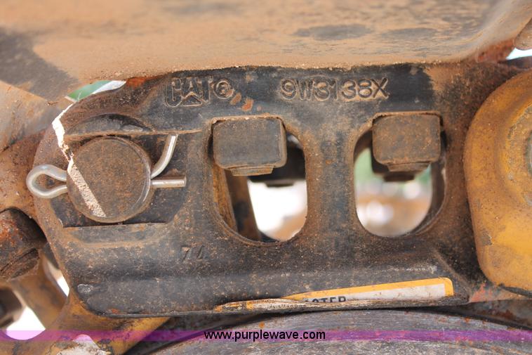 image for item K8814 1997 Caterpillar 320B L excavator