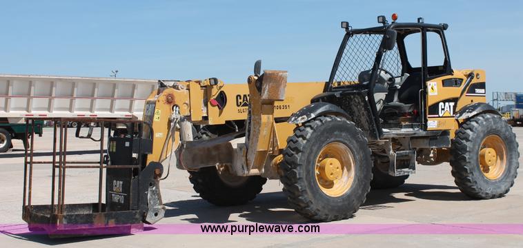 image for item K8815 2005 Caterpillar TH560B telehandler