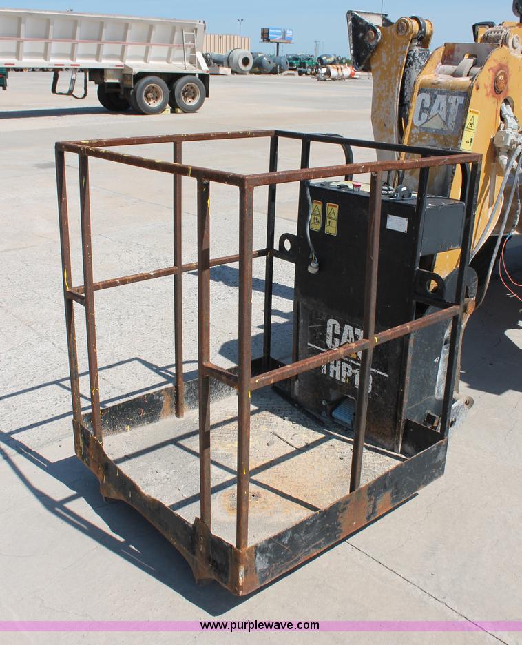 image for item K8815 2005 Caterpillar TH560B telehandler