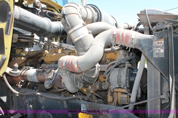 image for item K8818 1999 Kenworth T800 semi truck