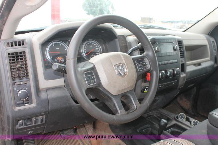 image for item K8847 2012 Dodge Ram 5500 HD bucket truck