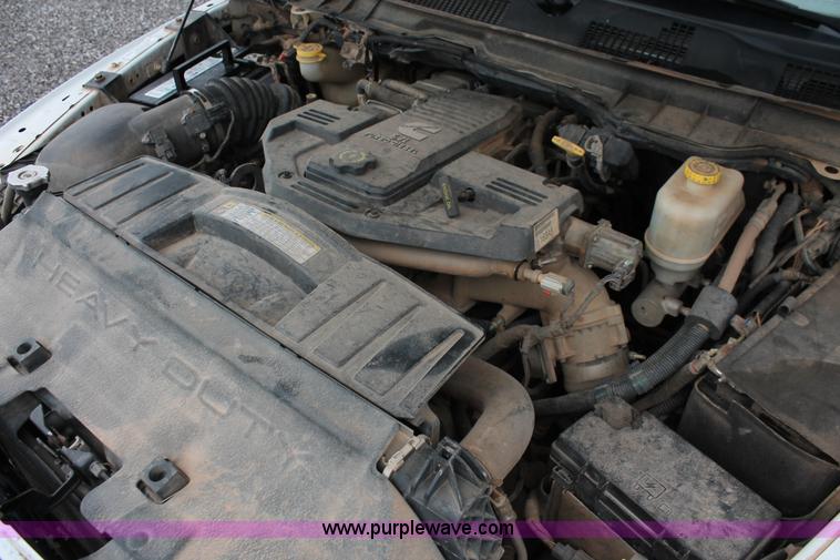 image for item K8847 2012 Dodge Ram 5500 HD bucket truck