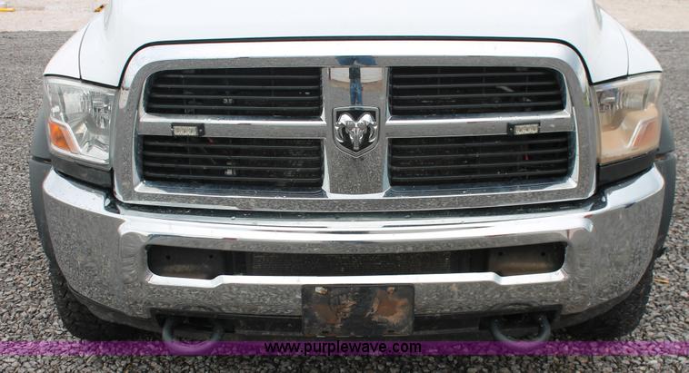 image for item K8847 2012 Dodge Ram 5500 HD bucket truck