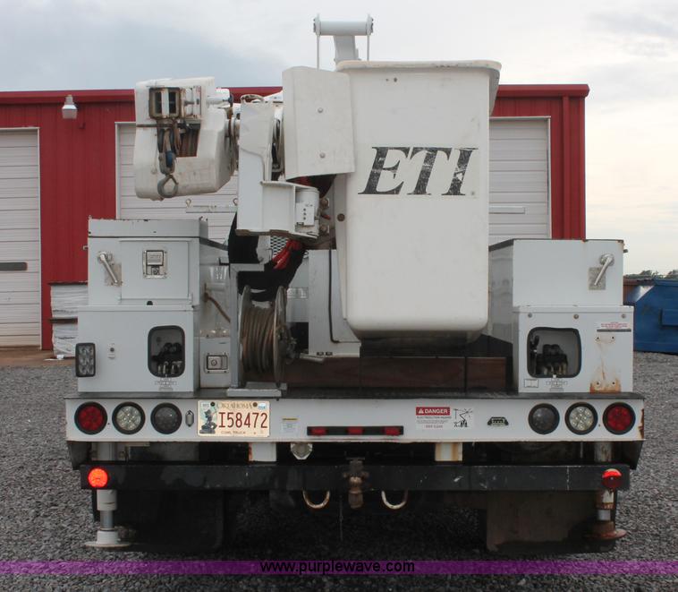 image for item K8847 2012 Dodge Ram 5500 HD bucket truck