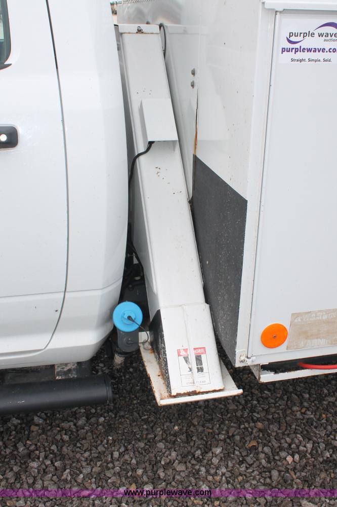 image for item K8847 2012 Dodge Ram 5500 HD bucket truck