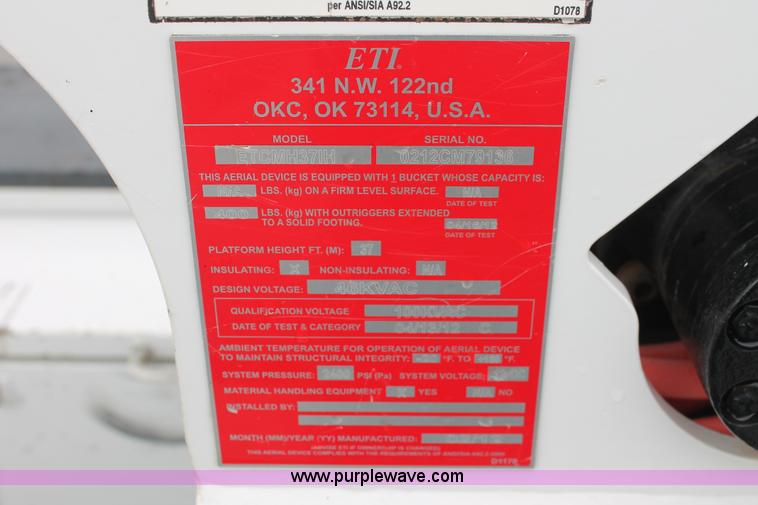 image for item K8847 2012 Dodge Ram 5500 HD bucket truck