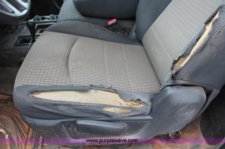 image for item K8848 2011 Dodge Ram 5500 HD bucket truck