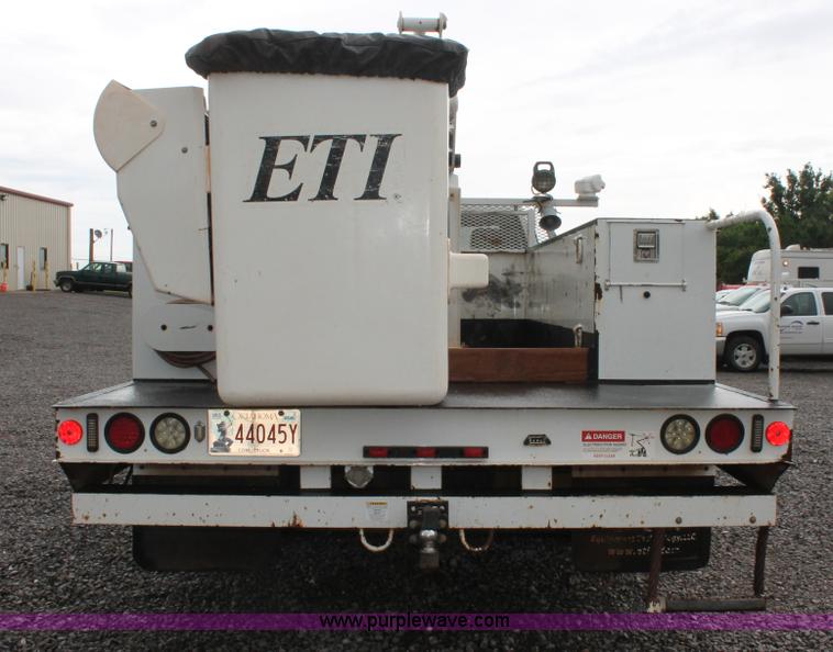 image for item K8848 2011 Dodge Ram 5500 HD bucket truck