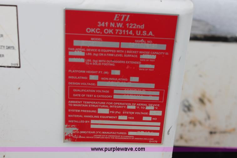 image for item K8848 2011 Dodge Ram 5500 HD bucket truck