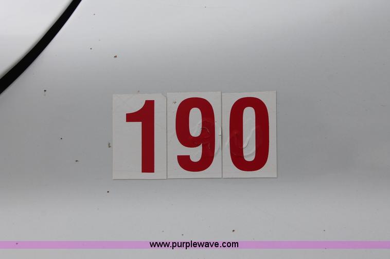 image for item K8848 2011 Dodge Ram 5500 HD bucket truck