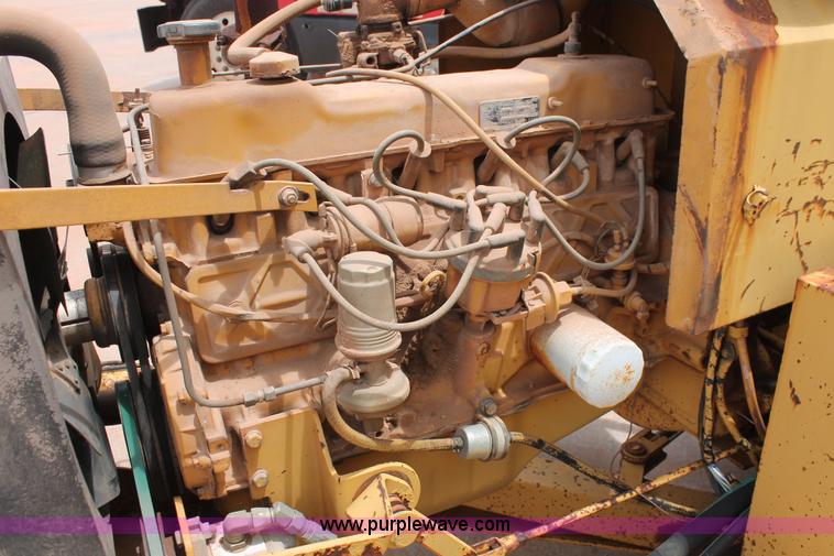 image for item K8849 1988 Vermeer 1250 wood chipper