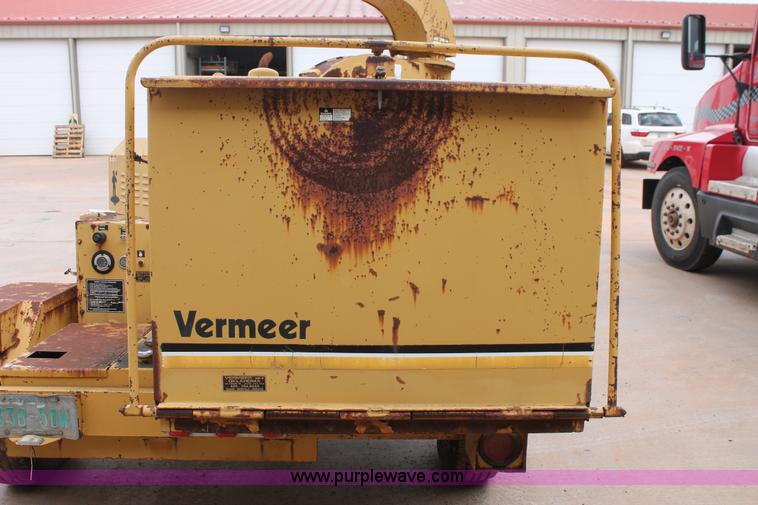 image for item K8849 1988 Vermeer 1250 wood chipper