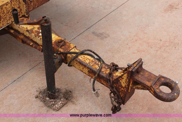 image for item K8849 1988 Vermeer 1250 wood chipper