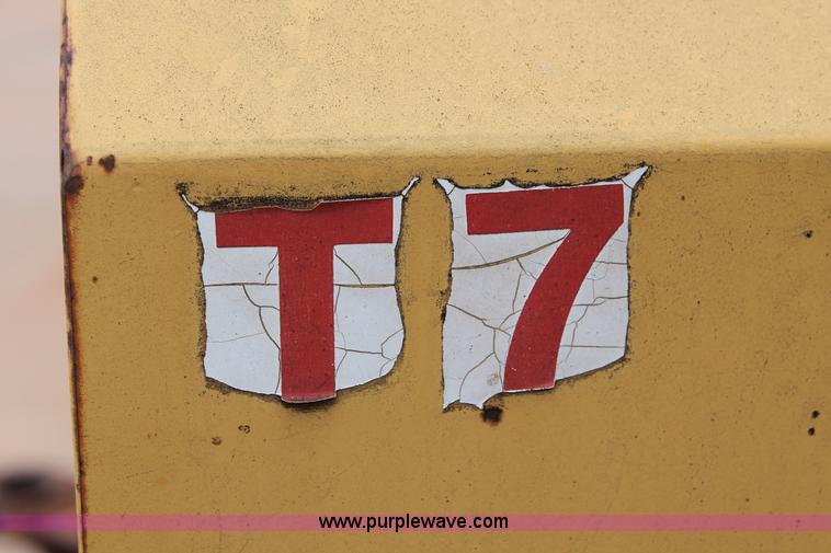 image for item K8849 1988 Vermeer 1250 wood chipper