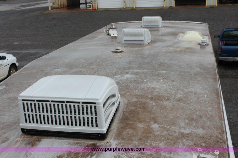 image for item K8852 2000 Cedar Creek camper