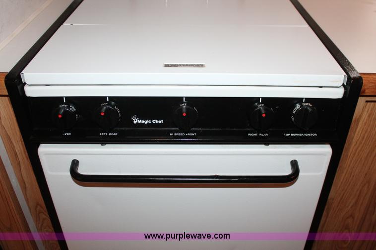 image for item K8852 2000 Cedar Creek camper