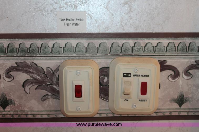 image for item K8852 2000 Cedar Creek camper