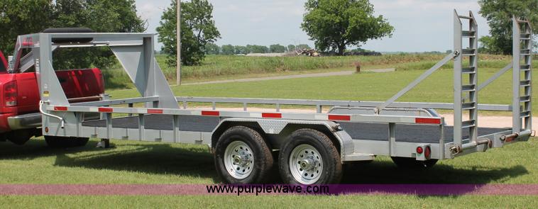 image for item K8853 2008 Neckover FU20X611-7K equipment trailer
