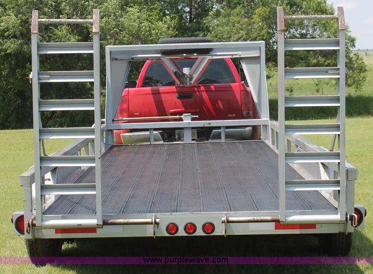 image for item K8853 2008 Neckover FU20X611-7K equipment trailer