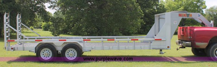 image for item K8853 2008 Neckover FU20X611-7K equipment trailer