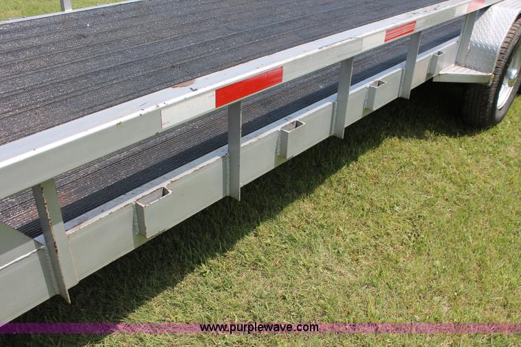 image for item K8853 2008 Neckover FU20X611-7K equipment trailer
