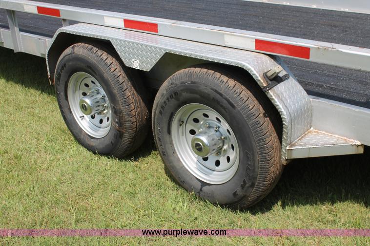 image for item K8853 2008 Neckover FU20X611-7K equipment trailer