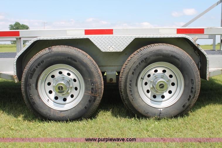 image for item K8853 2008 Neckover FU20X611-7K equipment trailer