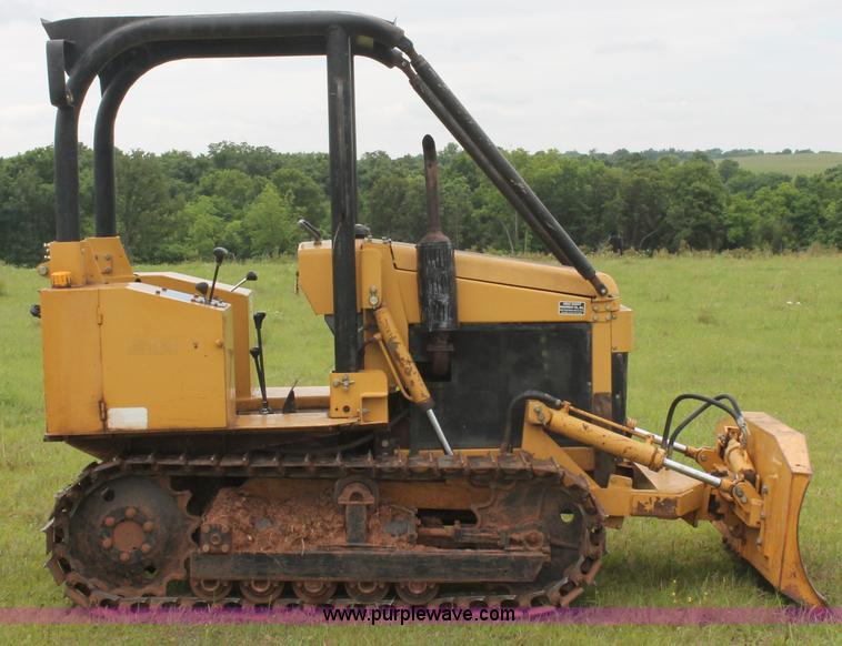 image for item K8859 2006 Trak King dozer