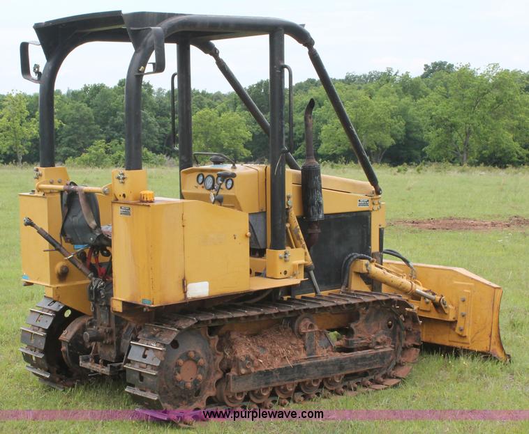 image for item K8859 2006 Trak King dozer