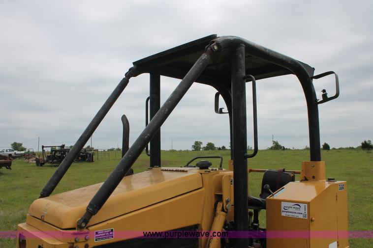 image for item K8859 2006 Trak King dozer