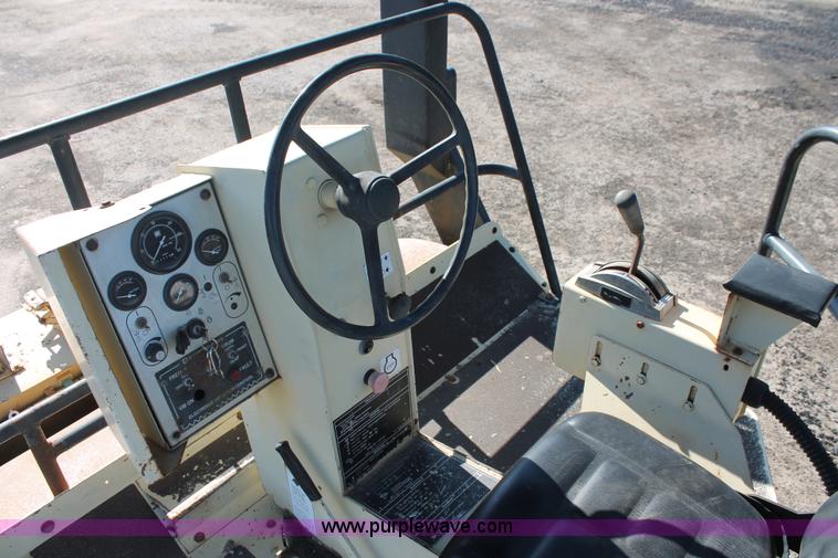 image for item K8862 1997 Ingersoll Rand DD-110 double drum vibratory roller