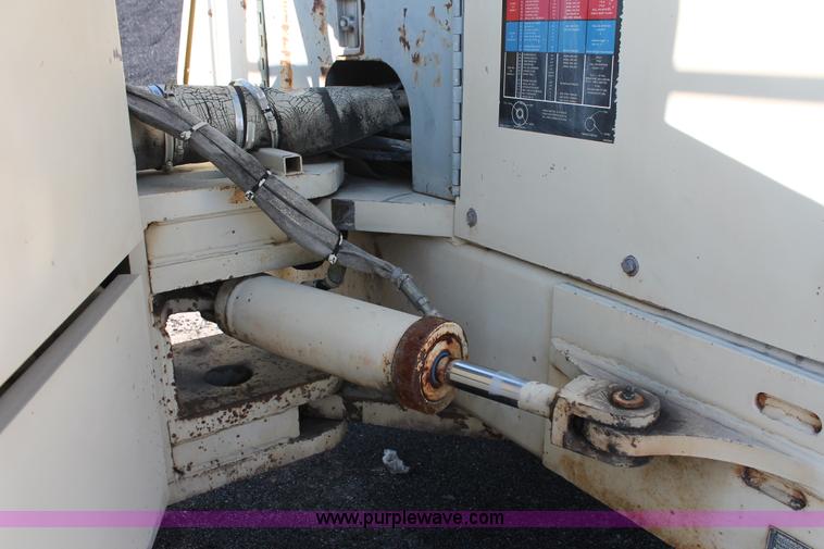 image for item K8862 1997 Ingersoll Rand DD-110 double drum vibratory roller