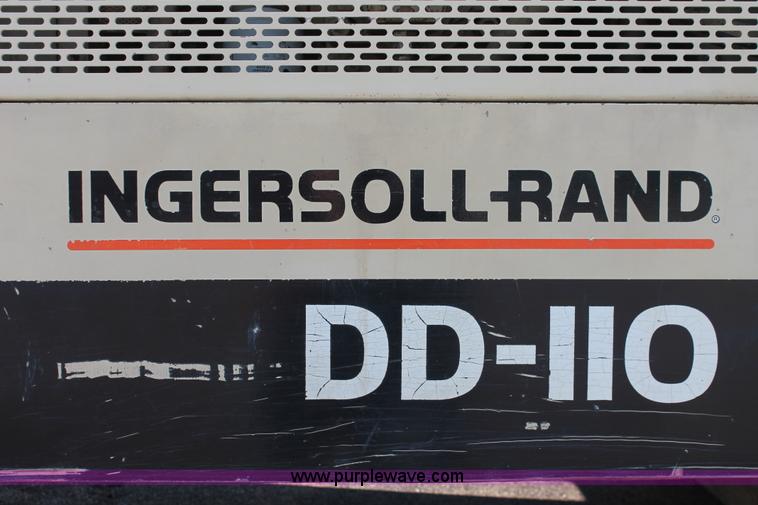 image for item K8862 1997 Ingersoll Rand DD-110 double drum vibratory roller