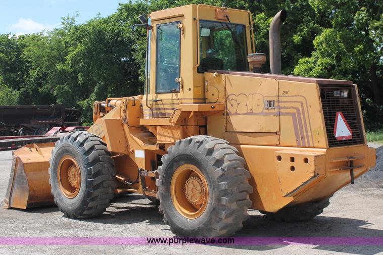 image for item K8869 1992 Case 621 wheel loader