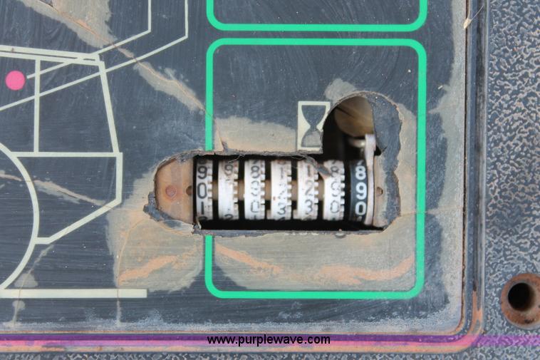 image for item K8869 1992 Case 621 wheel loader