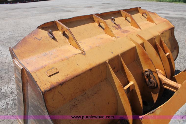 image for item K8869 1992 Case 621 wheel loader