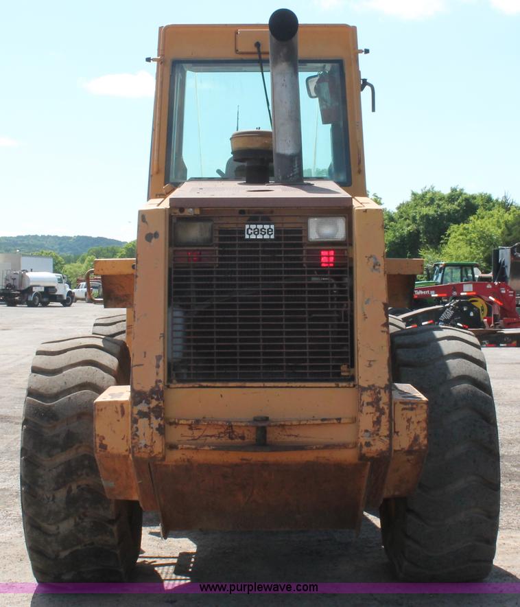image for item K8870 1995 Case 721B wheel loader