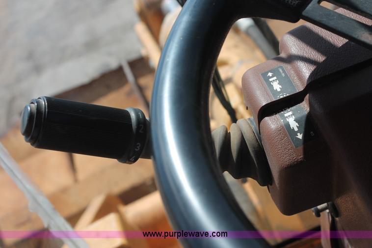 image for item K8870 1995 Case 721B wheel loader