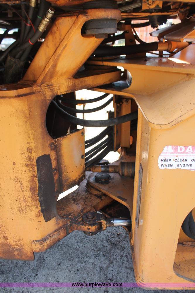 image for item K8870 1995 Case 721B wheel loader